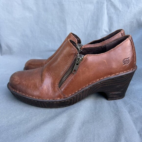 BORN Size 9.5 Brown Leather Clogs Elliot Shoes Double Zip Plain Toe - Picture 2 of 7
